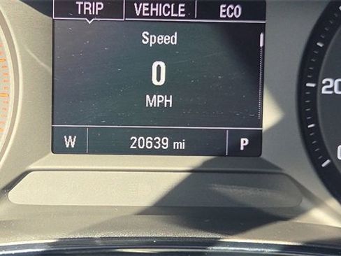 Used 2022 Chevrolet TrailBlazer ACTIV w/ Sun and Liftgate Package image 12