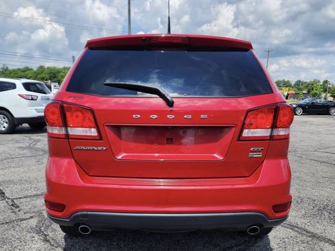 Used 2019 Dodge Journey GT FWD image 12