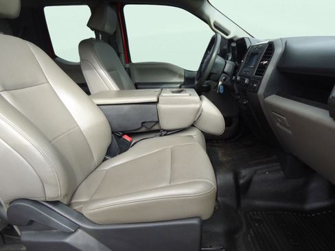 Used 2022 Ford F350 XL w/ Power Equipment Group image 30