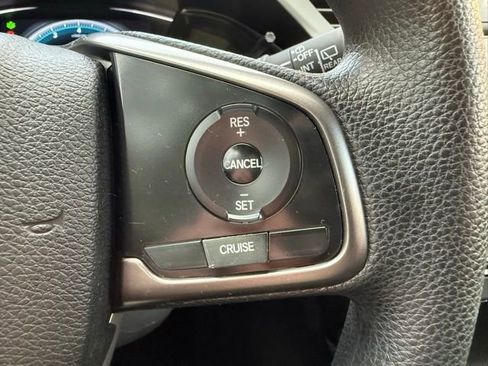 Used 2018 Honda Civic EX image 11