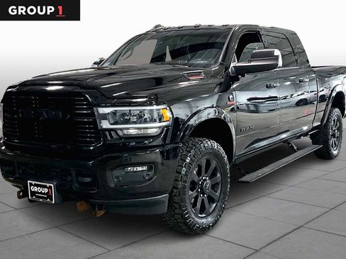 Used 2019 RAM 2500 Laramie AWD/4WD image 1