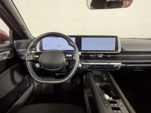 Used 2024 Hyundai Ioniq 6 SE RWD image 18