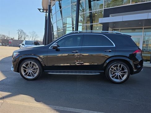 Certified 2021 Mercedes-Benz GLE 450 4MATIC image 2