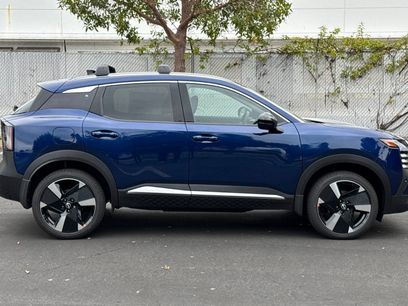 New 2026 Nissan Kicks SR