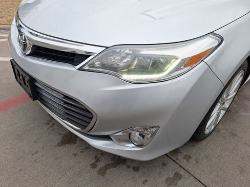 Used 2013 Toyota Avalon Limited image 11