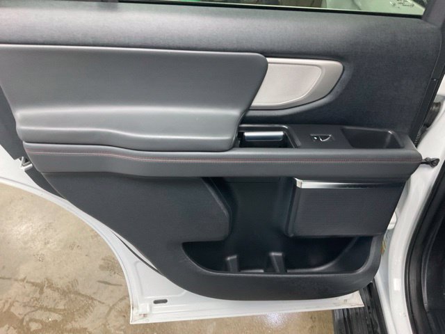 Certified 2025 Ford Expedition Active AWD/4WD image 15