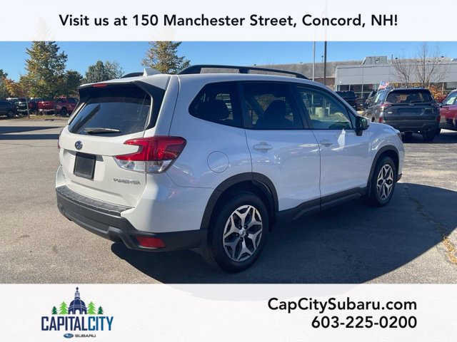 Used 2020 Subaru Forester Premium AWD/4WD image 7