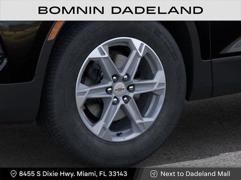New 2025 Chevrolet Blazer LT image 10