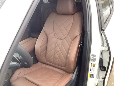 Used 2026 BMW X5 xDrive50e w/ M Sport Package AWD/4WD image 14