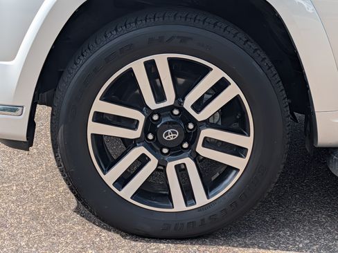 Certified 2023 Toyota 4Runner Limited AWD/4WD image 15