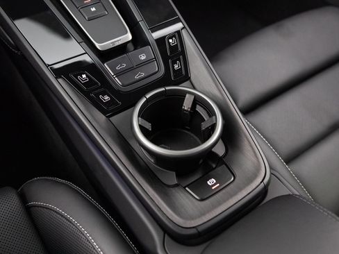 Certified 2024 Porsche 911 Carrera GTS RWD image 29
