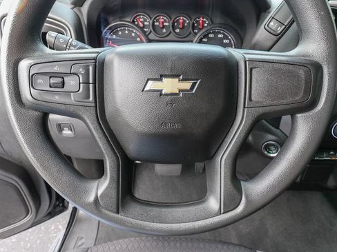 Used 2023 Chevrolet Silverado 1500 Custom RWD image 17
