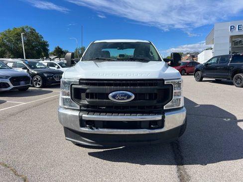 Used 2022 Ford F250 XL w/ Power Equipment Group AWD/4WD image 16