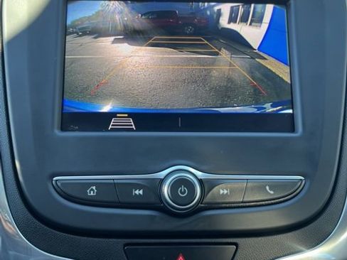 Used 2020 Chevrolet Equinox LT image 35