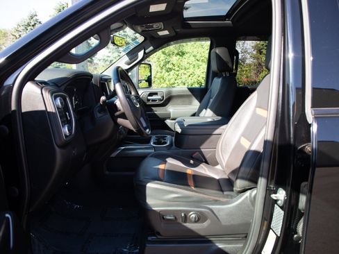 Used 2021 GMC Sierra 3500 AT4 w/ AT4 Premium Plus Package AWD/4WD image 25