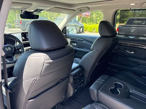 Certified 2023 Honda Pilot Elite image 12