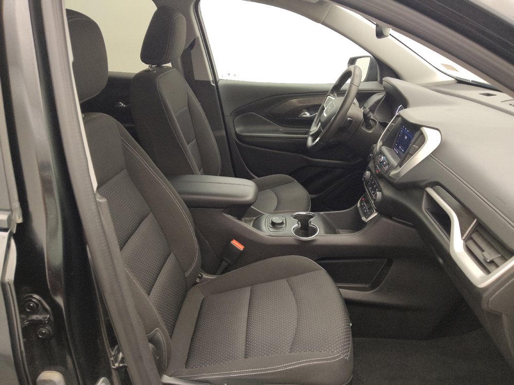 Used 2024 GMC Terrain SLE FWD image 21