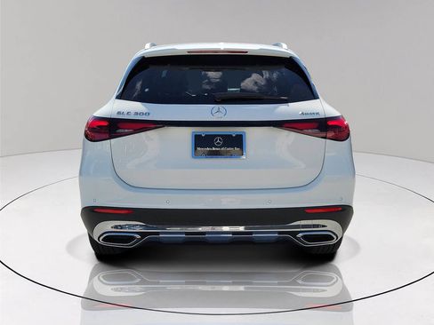 New 2026 Mercedes-Benz GLC 300 4MATIC image 5