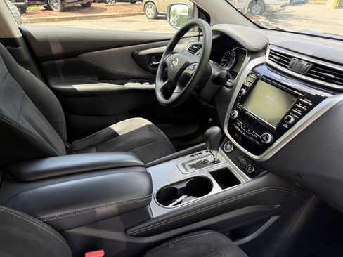 Used 2022 Nissan Murano S image 25