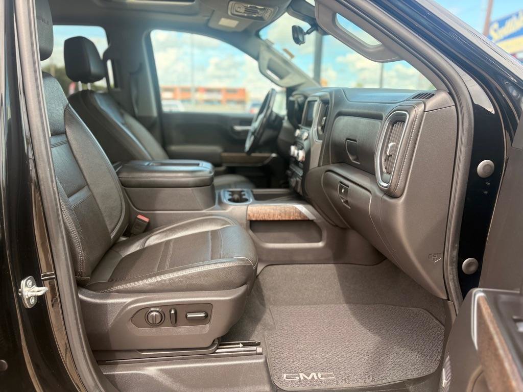 Used 2020 GMC Sierra 1500 Denali w/ Denali Ultimate Package AWD/4WD image 12