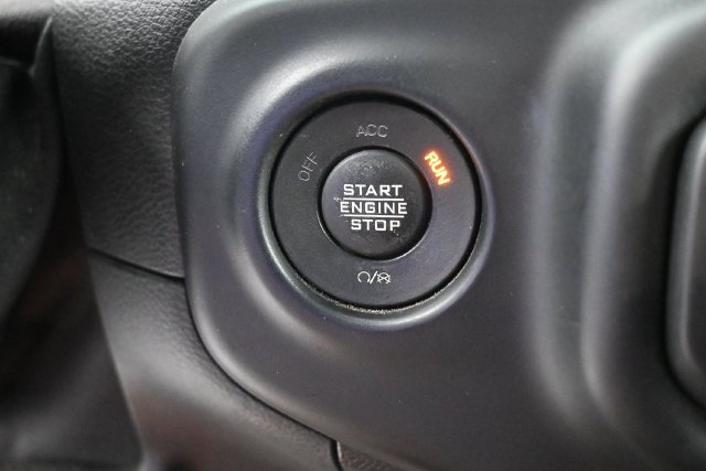 Used 2021 Jeep Wrangler Unlimited Sahara AWD/4WD image 20