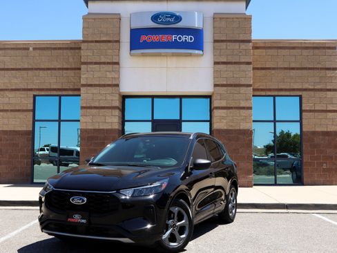 Certified 2023 Ford Escape ST-Line w/ Equipment Group 301A FWD image 2