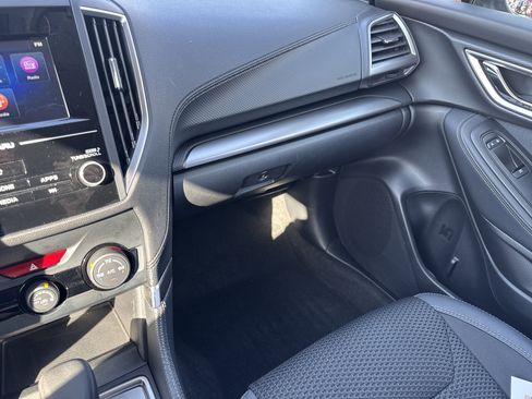 Used 2024 Subaru Forester Premium image 24