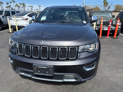 Used 2018 Jeep Grand Cherokee Limited RWD image 4
