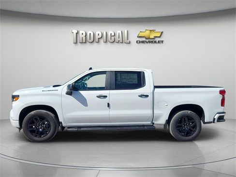 New 2026 Chevrolet Silverado 1500 Custom image 2