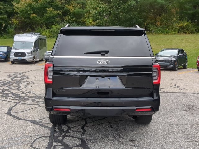 Certified 2022 Ford Expedition Max Limited AWD/4WD image 5