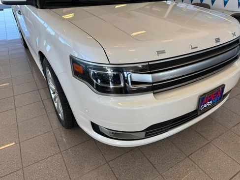 Used 2014 Ford Flex Limited w/ Equipment Group 303A AWD/4WD image 8