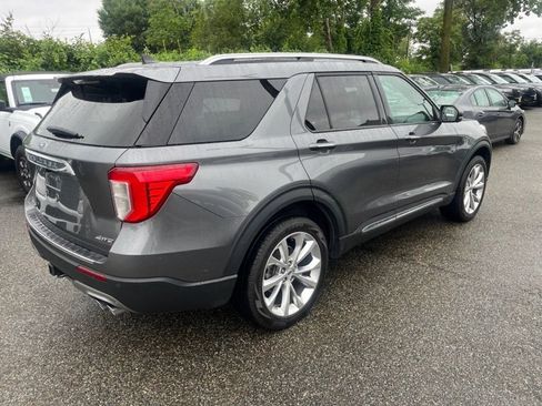 Used 2022 Ford Explorer Platinum w/ Equipment Group 601A AWD/4WD image 5