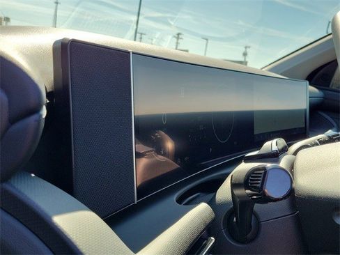 Certified 2025 Hyundai Tucson SEL image 21