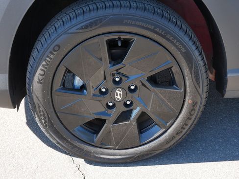 Certified 2026 Hyundai Kona SEL Sport AWD/4WD image 15
