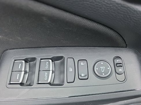 Used 2023 Honda Civic LX image 12