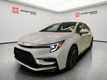 New 2025 Toyota Corolla SE