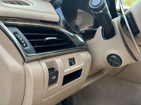 Used 2014 Cadillac CTS Luxury image 12