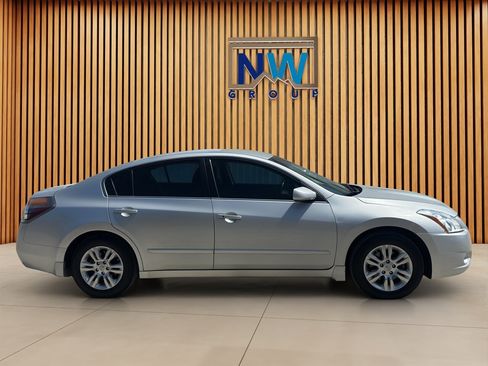 Used 2012 Nissan Altima 2.5 S w/ Convenience Pkg FWD image 41