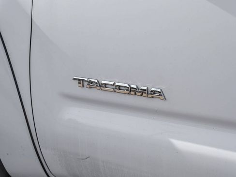 Used 2006 Toyota Tacoma PreRunner RWD image 39