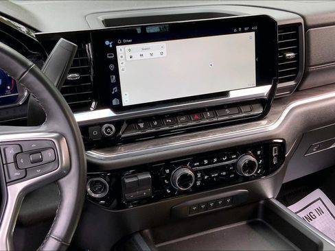 Used 2024 Chevrolet Silverado 2500 LTZ w/ LTZ Plus Package AWD/4WD image 8