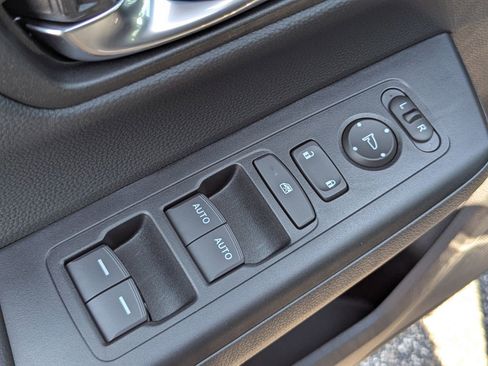 Used 2026 Honda CR-V TrailSport image 16