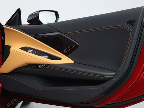 Used 2025 Chevrolet Corvette Z06 w/ Stealth Interior Trim Package image 17