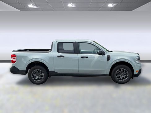 Used 2022 Ford Maverick XLT FWD image 6