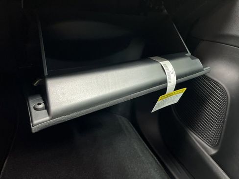 New 2026 Chrysler Pacifica Select image 19