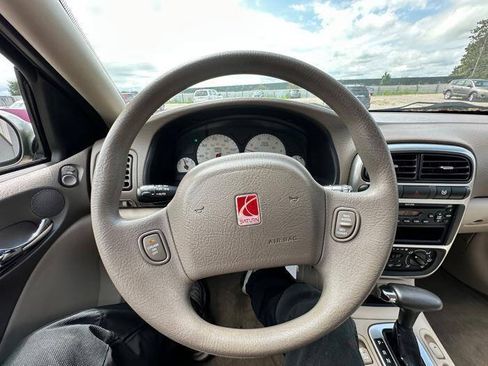 Used 2003 Saturn L-Series L200 w/ Convenience Pkg FWD image 34