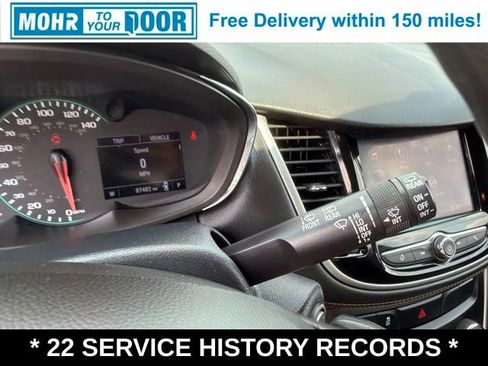 Used 2021 Chevrolet Trax LS AWD/4WD image 19