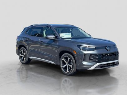 New 2026 Volkswagen Tiguan SE