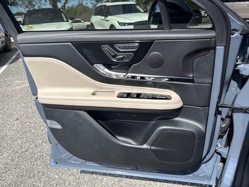 New 2026 Lincoln Corsair Grand Touring image 18