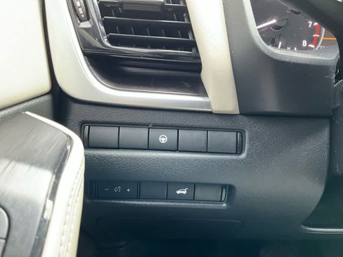Used 2021 Nissan Rogue SL w/ Premium Package AWD/4WD image 16