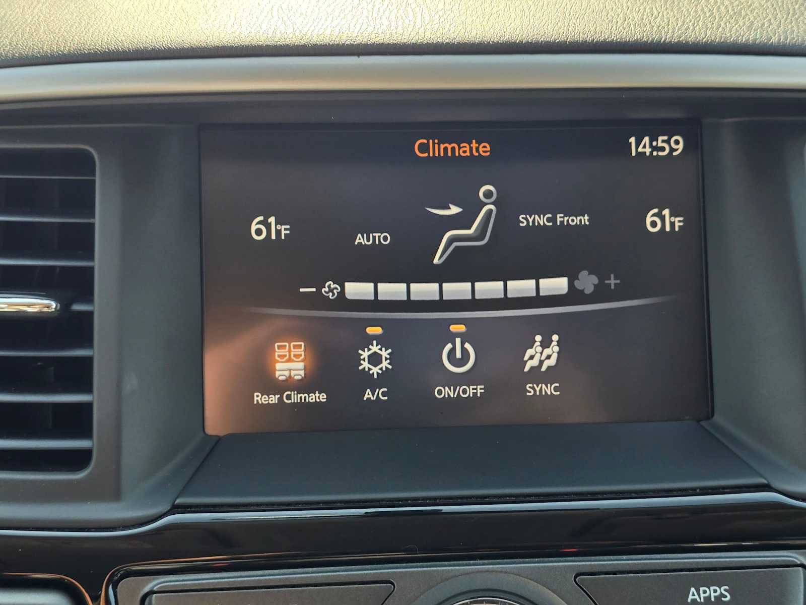 Used 2019 Nissan Pathfinder SV AWD/4WD image 29